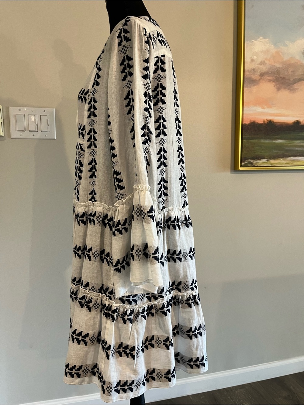 Élan Embroidered Tiered Dress White Black - Picture 5 of 7